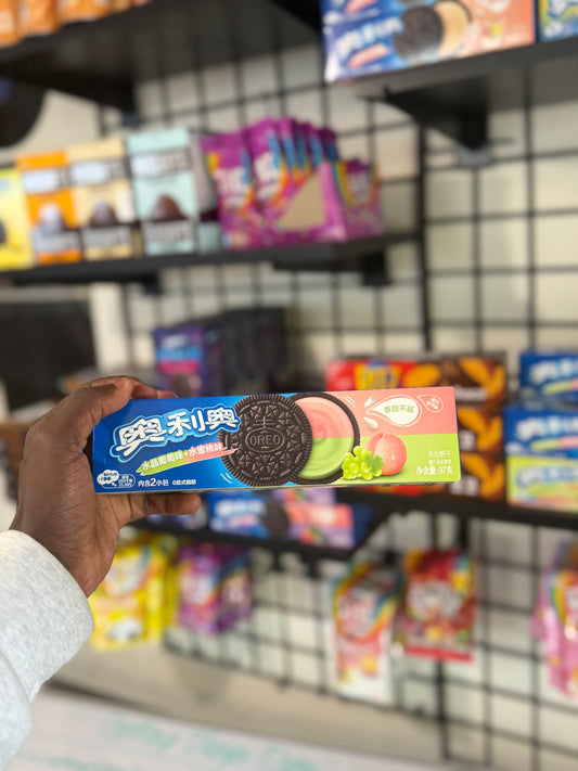 Peach Grape Oreos (China🇨🇳)