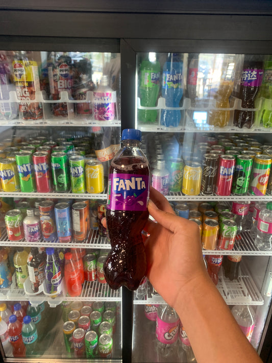 Fanta Грозде (Grape) (France 🇫🇷)